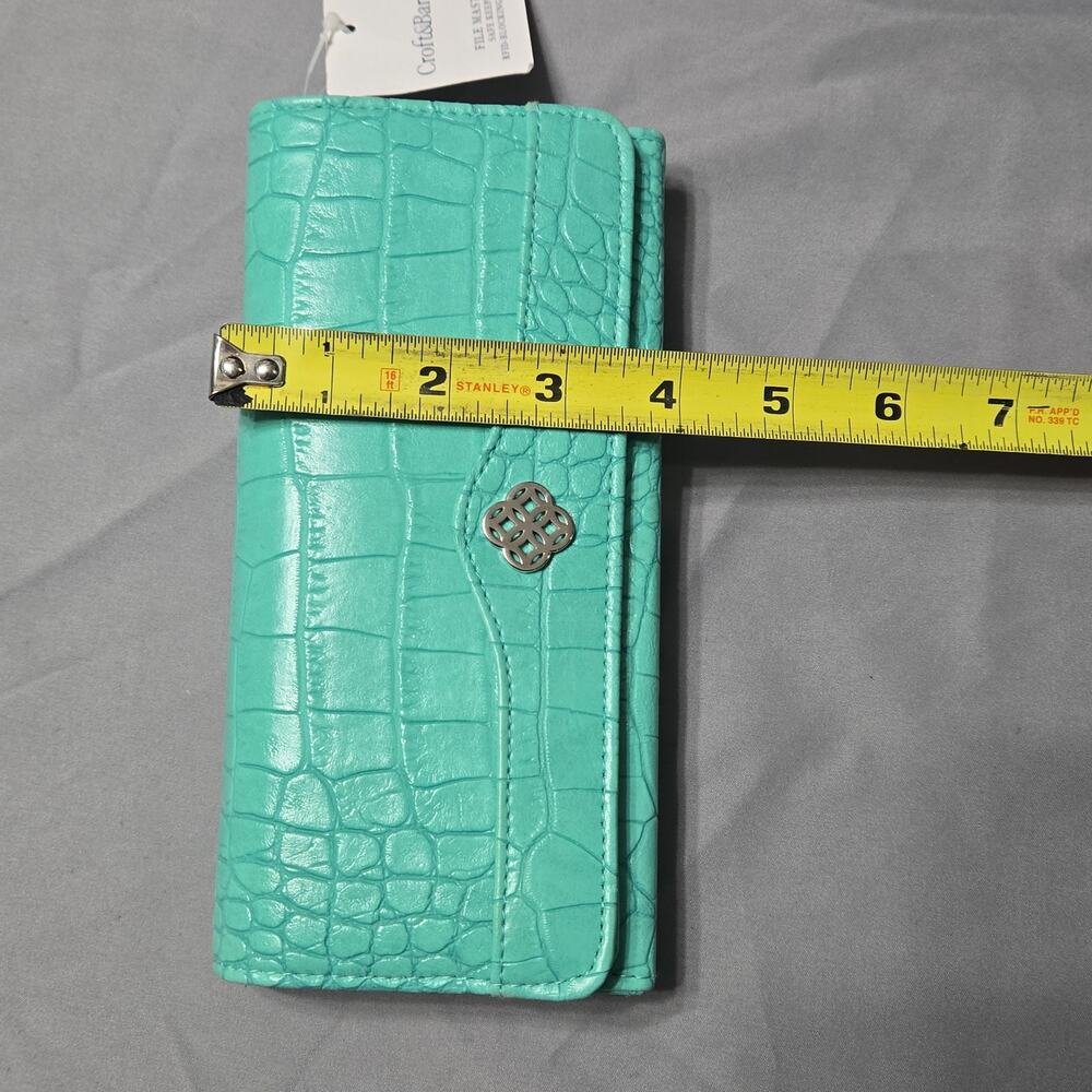 Croft & Barrow Women's Teal Trifold RIFD Wallet - Picture 7 of 7